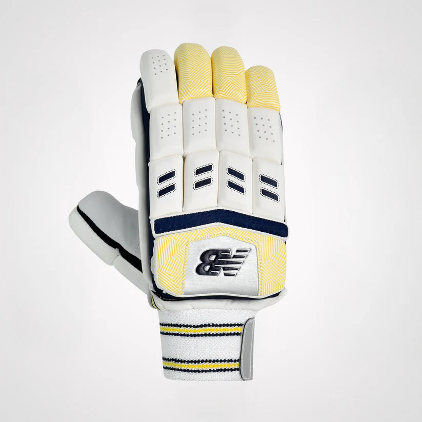 NB Burn 8i Batting Gloves