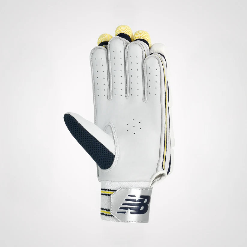 NB Burn 8i Batting Gloves