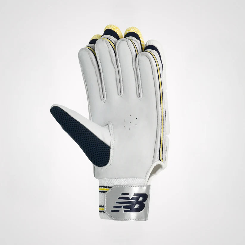 NB Burn 6i Batting Gloves