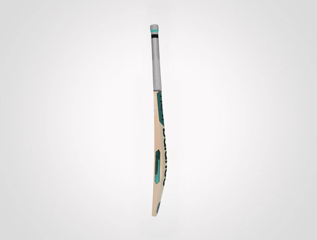 New Balance Burn 900i PRO Cricket Bat Side Profile