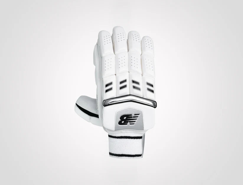 NB Heritage 8i Batting Gloves