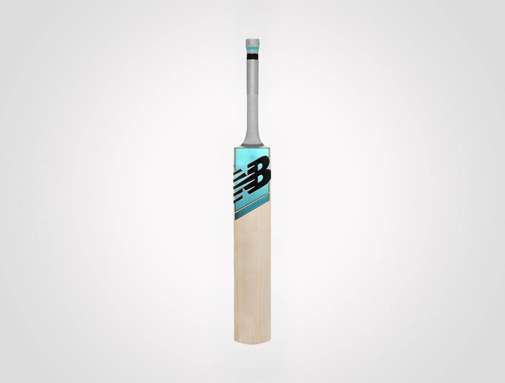 New Balance Burn 900i PRO English Willow Cricket Bat Front View