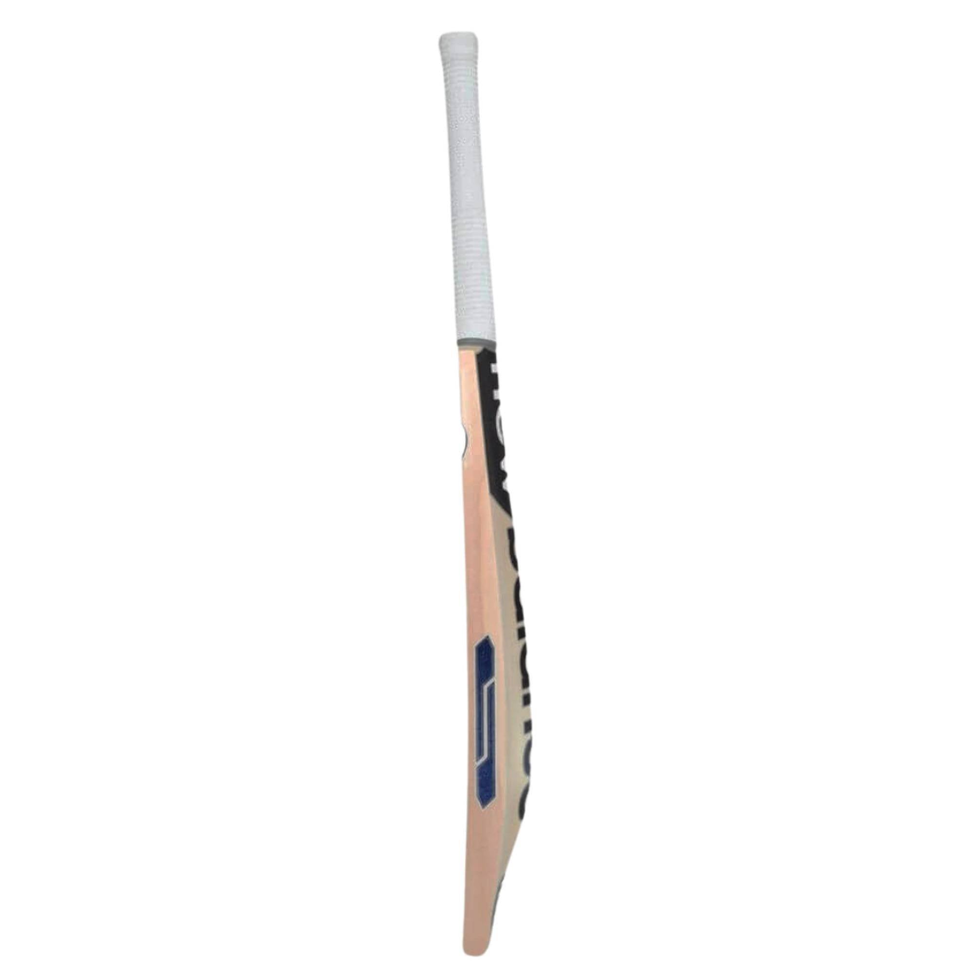 New Balance DC 900i PRO Cricket Bat Side Profile