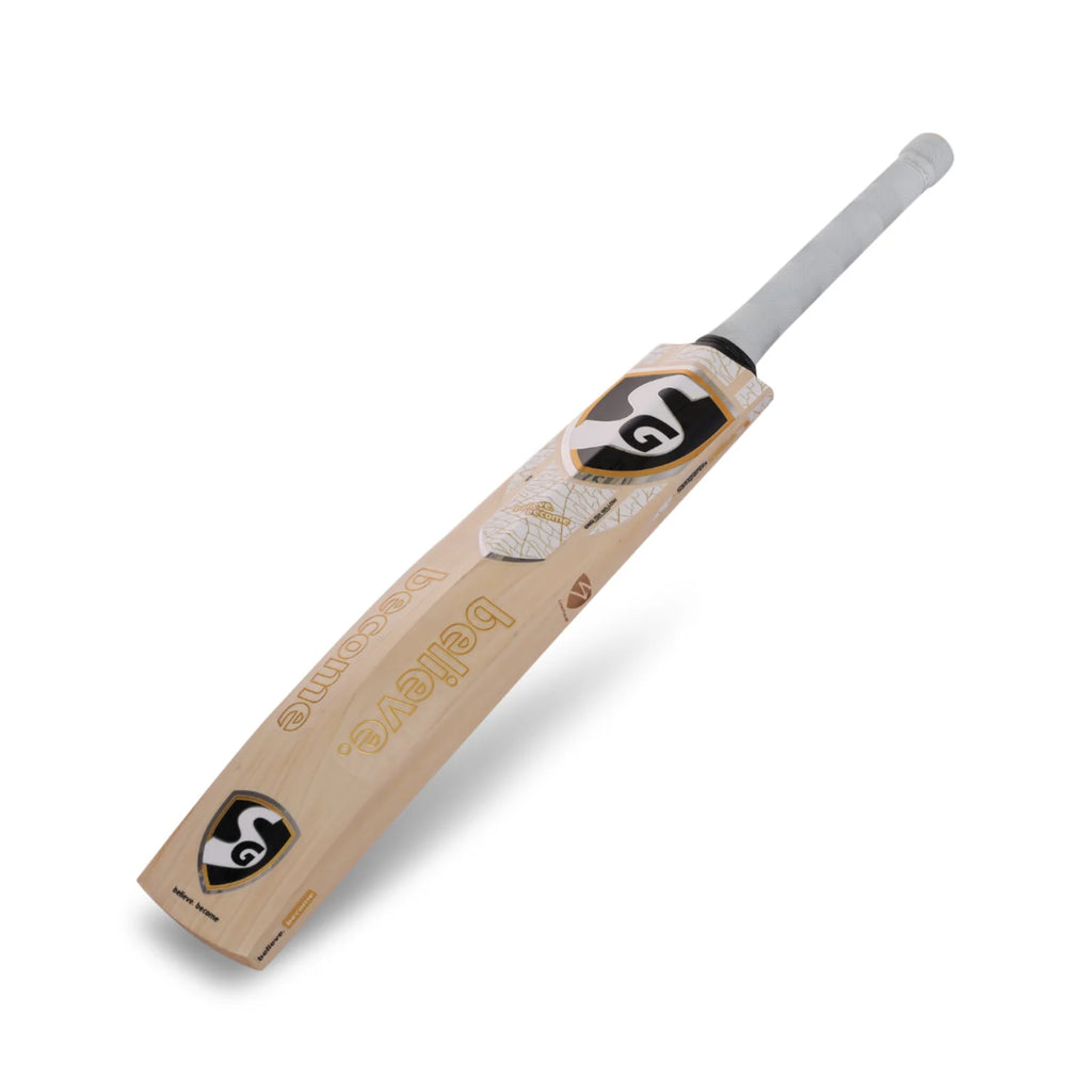 SG Players Edition Cricket Bat Toe Protection Detail