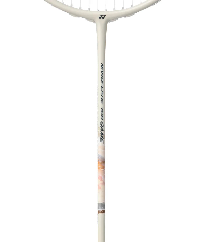 Yonex Nanoflare 700 GAME Light Beige shaft