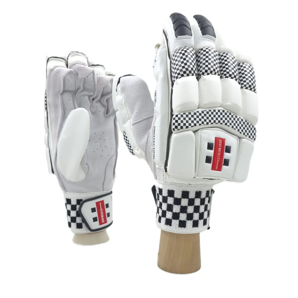 GN Checkmate Batting Gloves