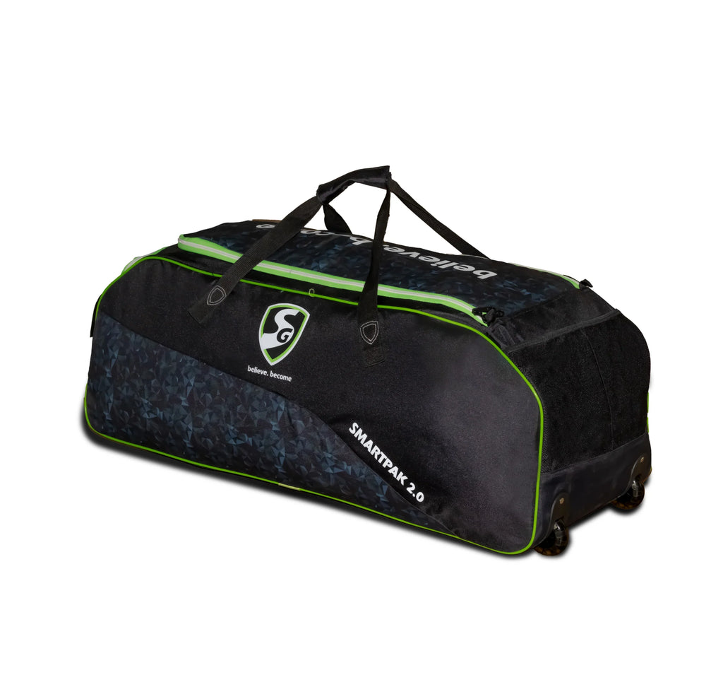 SG Smartpak 2.0 Wheelie Cricket Bag
